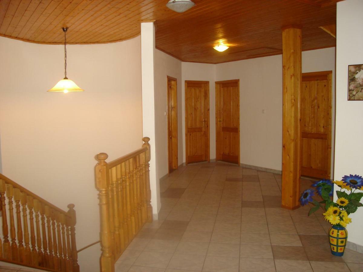 Badacsony Apartmanhaz Bytom Extérieur photo