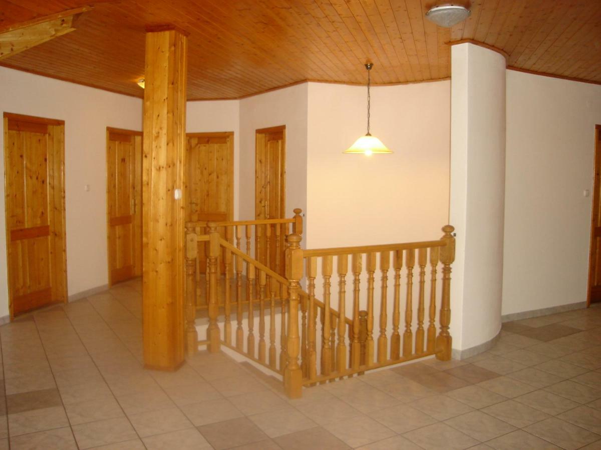 Badacsony Apartmanhaz Bytom Extérieur photo
